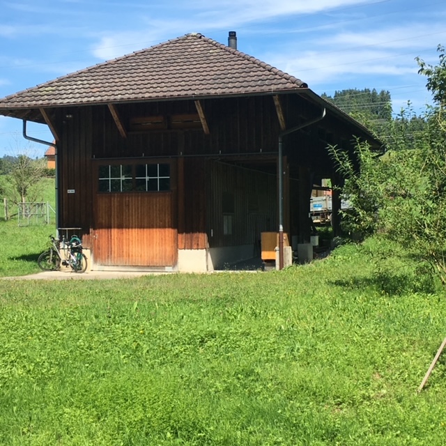 Erfahrungsaustausch und Varroamittelbezug mit dem Bienenzückterverein AR Hinterland